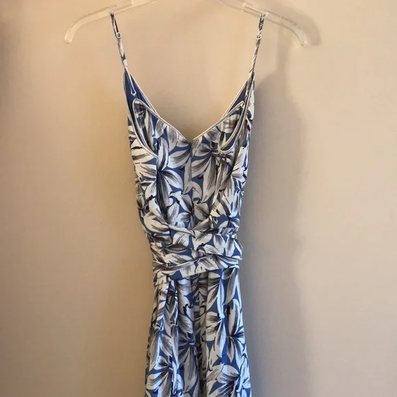 Jonathan Simkhai | Ava Floral Wrap Linen Blend Gown in Pacific Print Size 2 - Picture 4 of 12